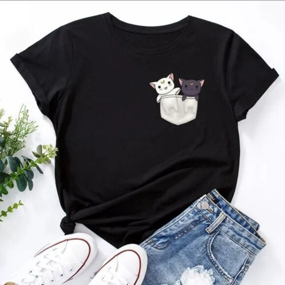 Cats in Pocket Graphic Tee - Picture 1 of 2